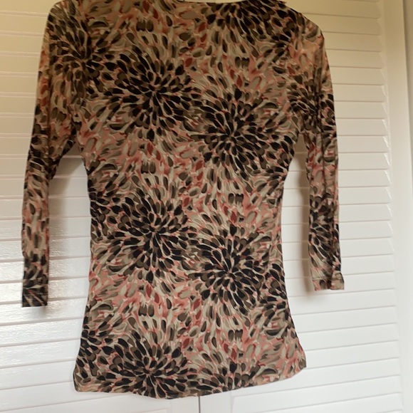 Beautiful Pink/Brown/Black blouse - Picture 2 of 4